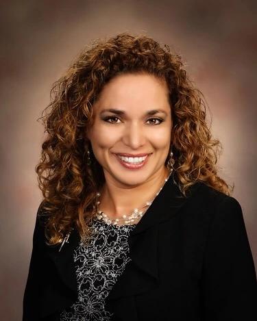 Dora Nava, Notary Public